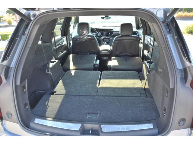 キャデラックＸＴ６ ナイトクルーズエディション　３０台限定車　ＢＯＳＥサウンド　レザーシート　シートヒーター　エアコンシート　クルーズコントロール　レーダーブレーキ　パノラミックビュー　デジタルインナーミラー（39枚目）