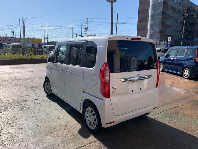 Ｎ－ＢＯＸ Ｇホンダセンシング　衝突軽減装置　アダプティブクルーズコントロール　純正ブルートゥース対応ナビ　バックカメラ　ＥＴＣ（5枚目）