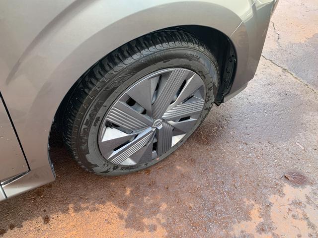 ノート Ｘ　ＦＯＵＲ　メーカーナビ　アラウンドビューモニター　プロパイロット　置くだけ充電　衝突軽減装置　ＥＴＣ２．０　メーカー保障継承渡（30枚目）