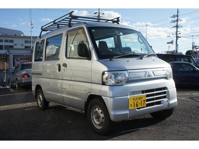 ミニキャブバン ＣＤ　ＣＤハイルーフ　５速マニュアル　パートタイム４ＷＤ（２ＷＤ切替式）　ルーフラック付き　タイミングベルト交換済み　記録簿数枚（2枚目）