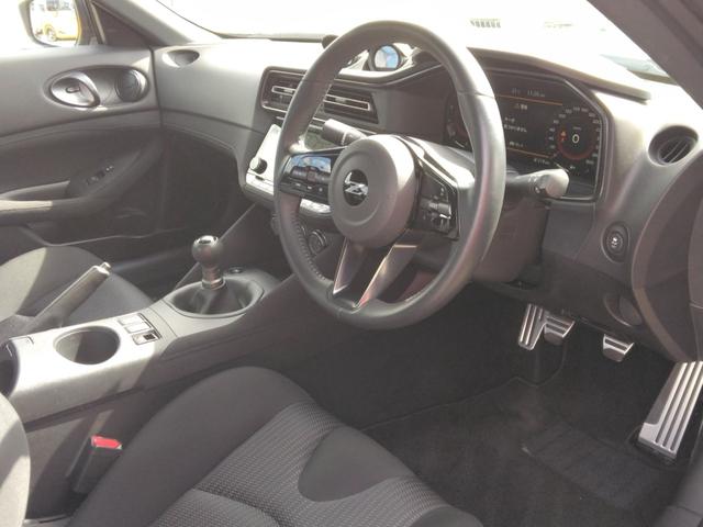 フェアレディＺ バージョンＳ　ディスプレイナビ・バックカメラ・ＬＥＤヘッドライト・純正ＲＥＹＳ１９インチアルミホイール（26枚目）