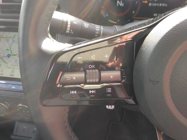 フェアレディＺ バージョンＳ　ディスプレイナビ・バックカメラ・ＬＥＤヘッドライト・純正ＲＥＹＳ１９インチアルミホイール（29枚目）