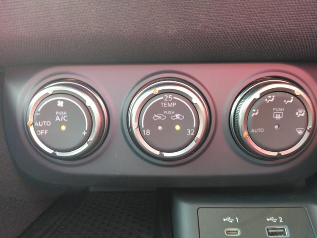 フェアレディＺ バージョンＳ　ディスプレイナビ・バックカメラ・ＬＥＤヘッドライト・純正ＲＥＹＳ１９インチアルミホイール（35枚目）