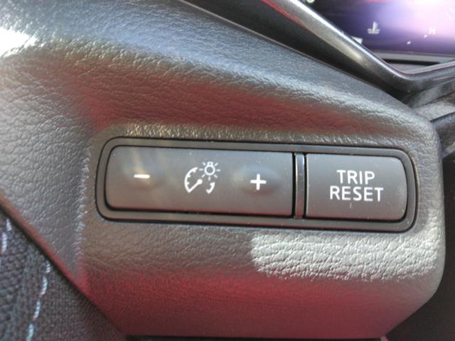 フェアレディＺ バージョンＳ　ディスプレイナビ・バックカメラ・ＬＥＤヘッドライト・純正ＲＥＹＳ１９インチアルミホイール（40枚目）