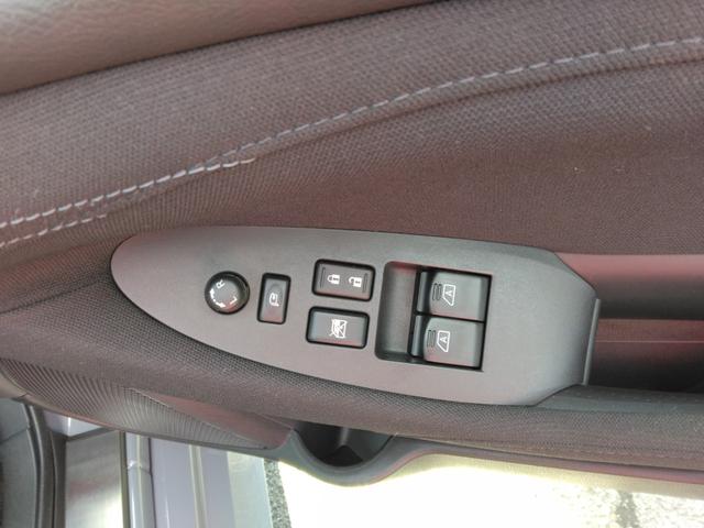 フェアレディＺ バージョンＳ　ディスプレイナビ・バックカメラ・ＬＥＤヘッドライト・純正ＲＥＹＳ１９インチアルミホイール（44枚目）