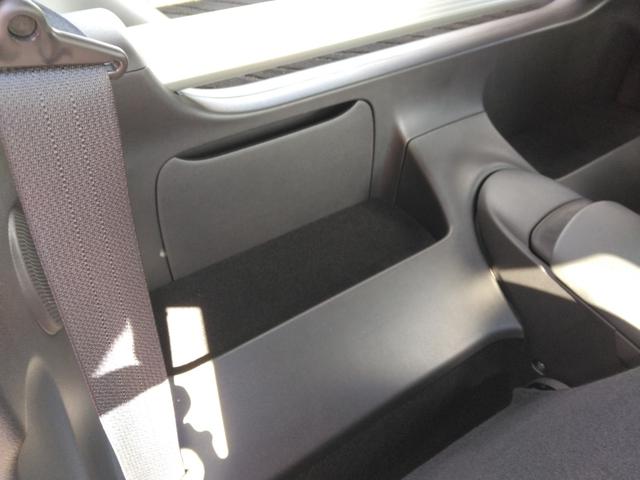 フェアレディＺ バージョンＳ　ディスプレイナビ・バックカメラ・ＬＥＤヘッドライト・純正ＲＥＹＳ１９インチアルミホイール（50枚目）