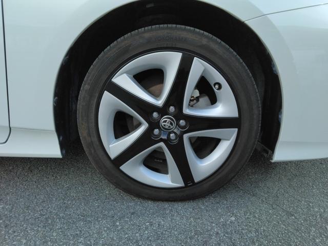 プリウス Sツーリングセレクション ワンオーナー・純正ナビ・バックカメラ・ETC・黒レザーシート・シートヒーター(30枚目)