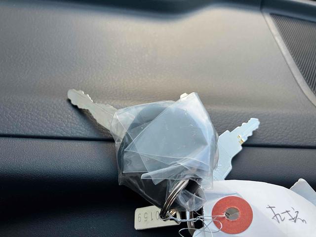 ご覧いただきありがとうございます♪気になったお車がありましたらお気軽にお電話をください♪