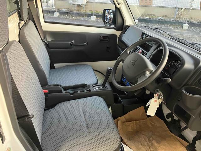 この度は当店のお車をご覧になっていただき、誠にありがとうございます。ぜひじっくりとご検討下さい。気軽にお問合せ・お見積りお待ちしております。