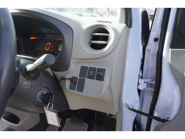 L メモリアルエディション 2WD アイドリングストップ/キーレスキー 社外急発進防止装置 タント用純正14インチAW・深溝夏T/タント用ホイールCP付純正14インチSW・深溝冬T 下廻り防錆塗装済/内外装フルクリーニング済(26枚目)