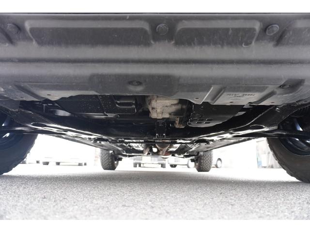 ２０Ｘ　４ＷＤ　ＥＴＣ　禁煙車　バックカメラ　ナビ　フルセグＴＶ　ＤＶＤ再生　ＨＩＤ　スマートキー　シートヒーター　盗難防止システム　衝突安全ボディ　記録簿　車検７年３月　夏冬タイヤ付　下廻り防錆塗装済(60枚目)