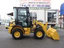 　ＣＡＴ　９０１Ｃ２　ホイールローダー　４ＷＤ　バケット容量０．４ｍ３　使用時間４２１．６ｈ　Ｈ３０〜Ｒ６特定自主検査済　スノータイヤ　前後作業灯　室内ヒーター　ＡＭラジオ　ＡＵＸ（21枚目）