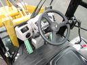 　ＣＡＴ　９０１Ｃ２　ホイールローダー　４ＷＤ　バケット容量０．４ｍ３　使用時間４２１．６ｈ　Ｈ３０〜Ｒ６特定自主検査済　スノータイヤ　前後作業灯　室内ヒーター　ＡＭラジオ　ＡＵＸ（23枚目）