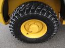 　ＣＡＴ　９０１Ｃ２　ホイールローダー　４ＷＤ　バケット容量０．４ｍ３　使用時間４２１．６ｈ　Ｈ３０〜Ｒ６特定自主検査済　スノータイヤ　前後作業灯　室内ヒーター　ＡＭラジオ　ＡＵＸ（38枚目）
