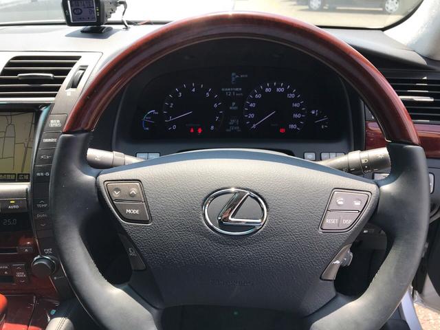 LS600h Iパッケージ 4WD ナビ バックカメラ(8枚目)