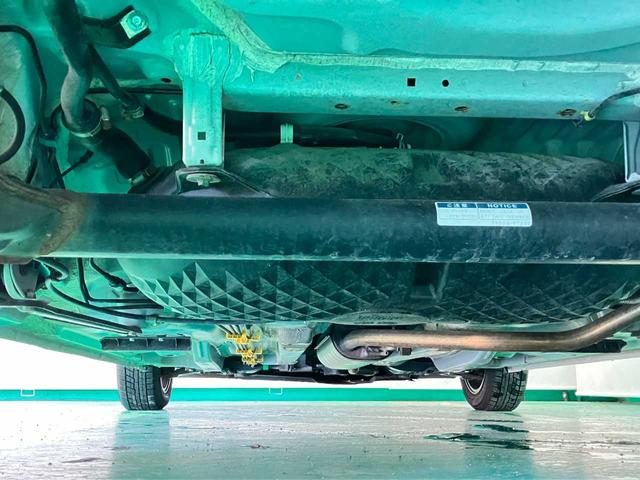 ルーミー カスタムＧ　スマートキー　シートヒーター　両側電動スライドドア　衝突被害軽減ブレーキ　コーナーセンサー　ドライブレコーダー　クルーズコントロール　Ｂｌｕｅｔｏｏｔｈ　バックカメラ　ナビ　オートマチックハイビーム（13枚目）