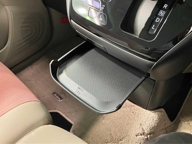 デイズ ボレロ　全周囲カメラ　バックカメラ　シートヒーター　スマートキー　衝突被害軽減ブレーキ　アイドリングストップ　ＥＳＣ　電動格納ミラー　寒冷地仕様　純正１４ＡＷ　４ＷＤ（32枚目）