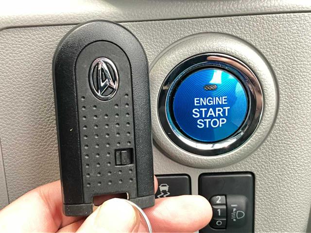 ミライース Ｇ　リミテッドＳＡＩＩＩ　純正ナビ　Ｂｌｕｅｔｏｏｔｈ　バックカメラ　ドライブレコーダー　シートヒーター　エンジンスターター　衝突被害軽減ブレーキ　コーナーセンサー　アイドリングストップ　ＥＳＣ　ＵＳＢ（18枚目）