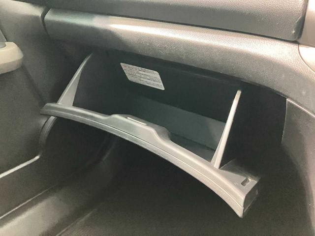 �y�O���[�u�{�b�N�X�z��̓͂��₷���Ƃ���ɁA�����ƒu���鑽�ʂȎ��[�𑕔����Ă��܂���