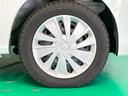 足元を変えるだけで車のイメージがかなり変わります。かっこいい存在感のある一台です。