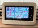 【ナビ/CN-RE05WD】便利なアイテム!!カーナビ付き♪bluetooth/ブルートゥース対応!!遠くのお出かけでもスムーズにご案内します!