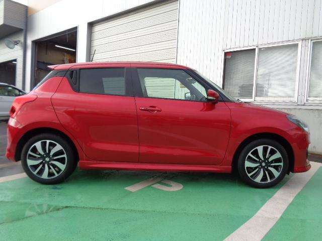 RS 衝突被害軽減ブレーキ シートヒーター クルーズコントロール ターボ 16インチアルミホイール フォグランプ オートエアコン 横滑り防止装置 電動格納ミラー プッシュスタート 本革巻きステアリング(18枚目)
