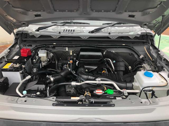 ジムニー ＸＬ　４ＷＤ　Ｂｌｕｅｔｏｏｔｈ　ドライブレコーダー　衝突被害軽減ブレーキ　コーナーセンサー　シートヒーター　ダウンヒルアシストコントロール　フロントフォグランプ　スマートキー　オートライト　ＥＳＣ　４ＷＤ（7枚目）