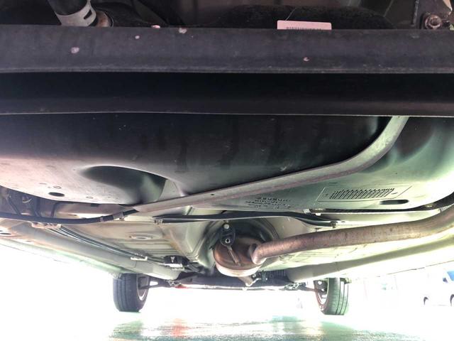 アルトラパン X Bluetooth 純正ナビ バックカメラ シートヒーター 衝突被害軽減ブレーキ コーナーセンサー HIDヘッドライト スマートキー 電動格納ミラー アイドリングストップ(15枚目)