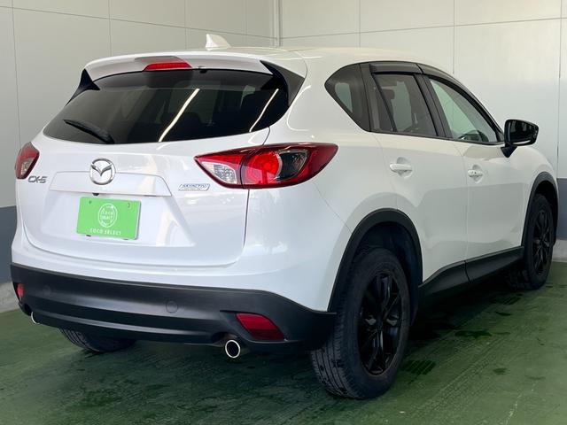 ＣＸ－５ ＸＤ　４ＷＤ　純正メモリナビ　Ｂｌｕｅｔｏｏｔｈ接続　ＣＤ再生　ＤＶＤ再生　フルセグＴＶ　Ｂモニター　ＥＴＣ　ＤＡＡＣ　タイヤ空転防止　タイヤ空気圧警報　Ａストップ　フォグ　アダプティブオートＨＩＤライト（8枚目）