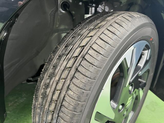 スペーシアカスタム ハイブリッドＸＳ　４ＷＤ　届出済未使用車　両側電動スライドドア　アダプティブクルコン　レーンキープ　ハーフレザーシート　シートヒーター　アイドリングストップ　ステアリングヒーター　寒冷地仕様　盗難防止装置　オートＬＥＤ（48枚目）