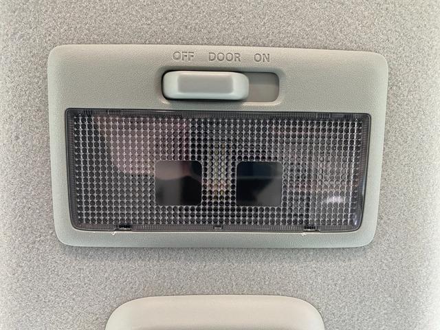 ハスラー タフワイルド 4WD CDプレイヤー USB接続 CD再生 シートヒーター ベンチシート フルフラット アイドリングストップ 衝突軽減ブレーキ スマートキー プッシュスタート 盗難防止装置 フォグ オートHID(31枚目)