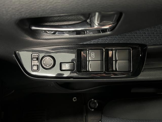 eKクロス T 4WD バックモニター ETC2.0 純正SDナビ Bluetooth USB CD DVD フルセグTV クルコン Sヒーター ベンチS Aストップ 寒冷地仕様 盗難防止 フォグ オートLED(26枚目)