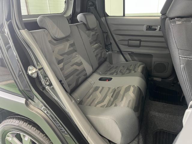 頭上や肩回りに余裕があり、実用的にお使いいただけます！