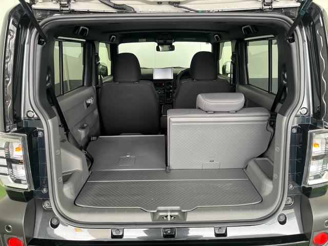 使用用途によって左右のシートが片側ずつ倒せます。