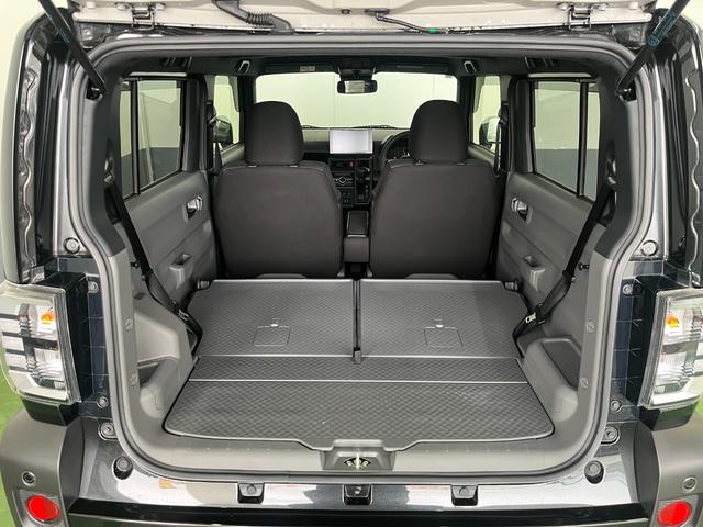 リアシートを倒すと収納スペースが広がります！