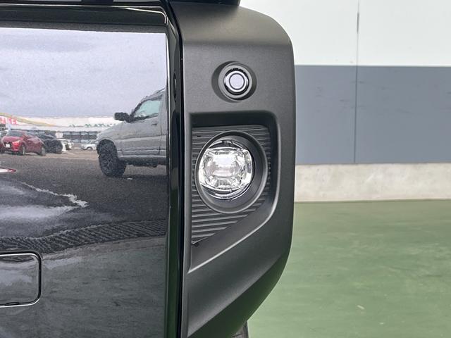 左側フォグランプ