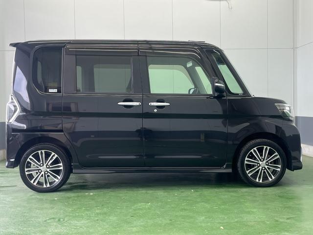 タント カスタムRS トップエディションSAIII 4WD ターボ 両側電動スライドドア バックモニター 純正SDナビ Bluetooth CD DVD フルセグTV スマートキー アイドリングストップ 衝突軽減ブレーキ ベンチシート フォグ LED(5枚目)