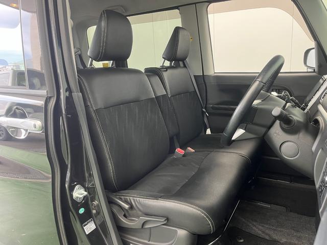 タント カスタムRS トップエディションSAIII 4WD ターボ 両側電動スライドドア バックモニター 純正SDナビ Bluetooth CD DVD フルセグTV スマートキー アイドリングストップ 衝突軽減ブレーキ ベンチシート フォグ LED(10枚目)