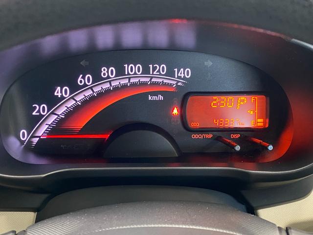 ムーヴ L SA 4WD CDプレイヤー AUX接続 キーレス アイドリングストップ 衝突軽減ブレーキ 社外14インチアルミホイール 盗難防止装置 エアコン パワーウィンドウ 電動格納ドアミラー(16枚目)