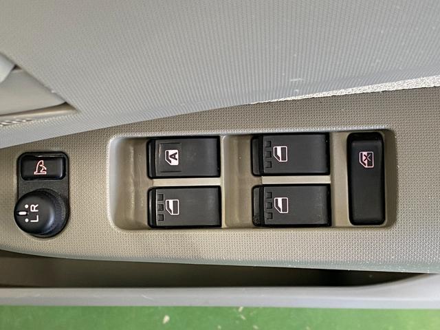 ムーヴ L SA 4WD CDプレイヤー AUX接続 キーレス アイドリングストップ 衝突軽減ブレーキ 社外14インチアルミホイール 盗難防止装置 エアコン パワーウィンドウ 電動格納ドアミラー(23枚目)