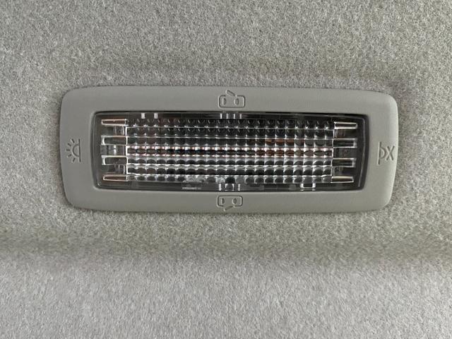 ムーヴ L SA 4WD CDプレイヤー AUX接続 キーレス アイドリングストップ 衝突軽減ブレーキ 社外14インチアルミホイール 盗難防止装置 エアコン パワーウィンドウ 電動格納ドアミラー(27枚目)