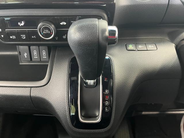 Ｎ－ＢＯＸカスタム Ｇ・ＥＸホンダセンシング　４ＷＤ　両電スラ　バックモニター　ＥＴＣ　クルコン　純正メモリナビ　Ｂｌｕｅｔｏｏｔｈ　ＵＳＢ　ＣＤ　ＤＶＤ　フルセグＴＶ　シートヒーター　フルフラット　スマートキー　オートＬＥＤ（22枚目）