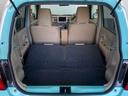 リアシートを倒すと収納スペースが広がります！