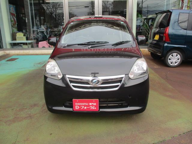 ミライース Xf メモリアルエディション 4WD 特別仕様車 アイドリングストップ CDチューナー 14インチアルミ キーレスエントリー 電動格納ミラー リヤワイパー ABS プライバシーガラス(7枚目)