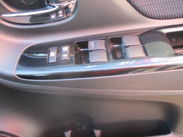 ヴィッツ 1.0F LEDエディション 衝突被害軽減ブレーキ 特別特別仕様車 ブルートゥースナビ バックカメラ ETC ドライブレコーダー LEDヘッドライト スマートキー UVカットガラス ワンオーナー(11枚目)