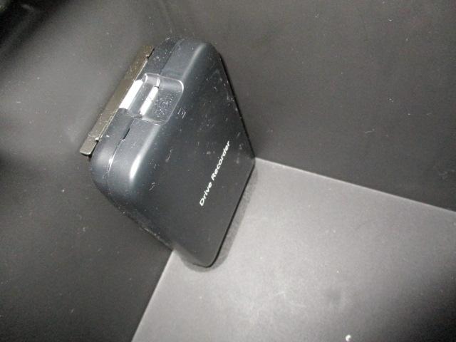 ＸＶ １．６ｉ－Ｌ　アイサイト　４ＷＤ　衝突被害軽減ブレーキ　ブラックレザーシート　純正ブルートゥースナビ　Ｂカメラ　ＬＥＤヘッドライト　クルーズコントロール　純正１７アルミ　フロントパワーシート　電動パーキングブレーキ　ＥＴＣ（21枚目）