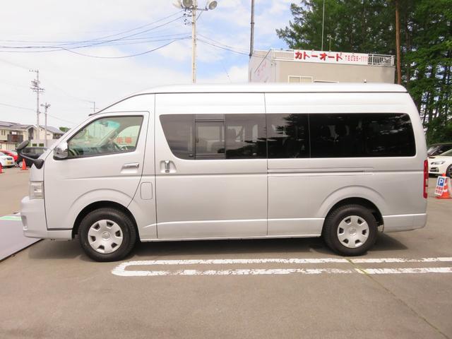 グランドキャビン 4WD ナビ バックカメラ ETC車載器(5枚目)