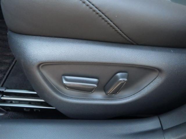 クラウンハイブリッド Ｓ　セーフティパッケージプラス　ローダウン（純正サスあり）　ナビ　ＥＴＣ車載器　バックガイドモニター　アクティブクルーズ　電動シート　シートヒータ　スマートキー（38枚目）