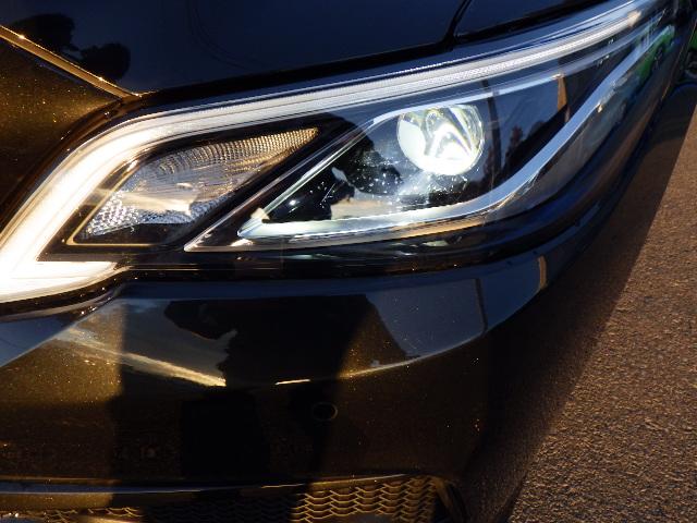 クラウンハイブリッド Ｓ　セーフティパッケージプラス　ローダウン（純正サスあり）　ナビ　ＥＴＣ車載器　バックガイドモニター　アクティブクルーズ　電動シート　シートヒータ　スマートキー（48枚目）