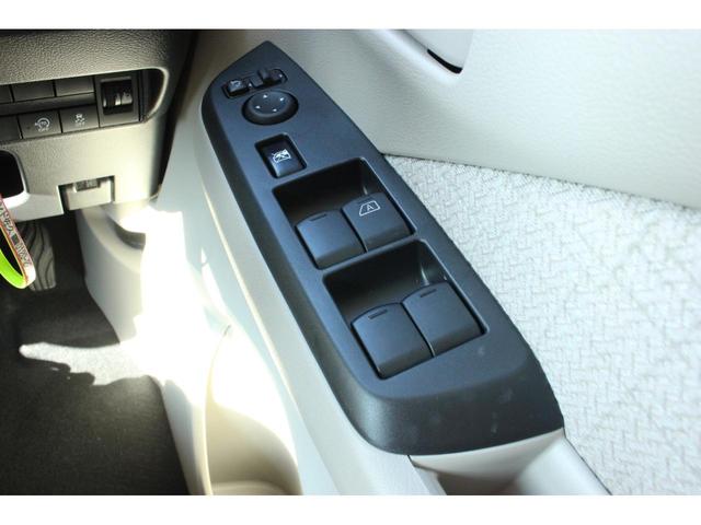 S エマージェンシーブレーキシステムレス 届出済未使用車 スマートキー アイドリングストップ 盗難防止システム 衝突安全ボディ 電動格納ドアミラー(10枚目)